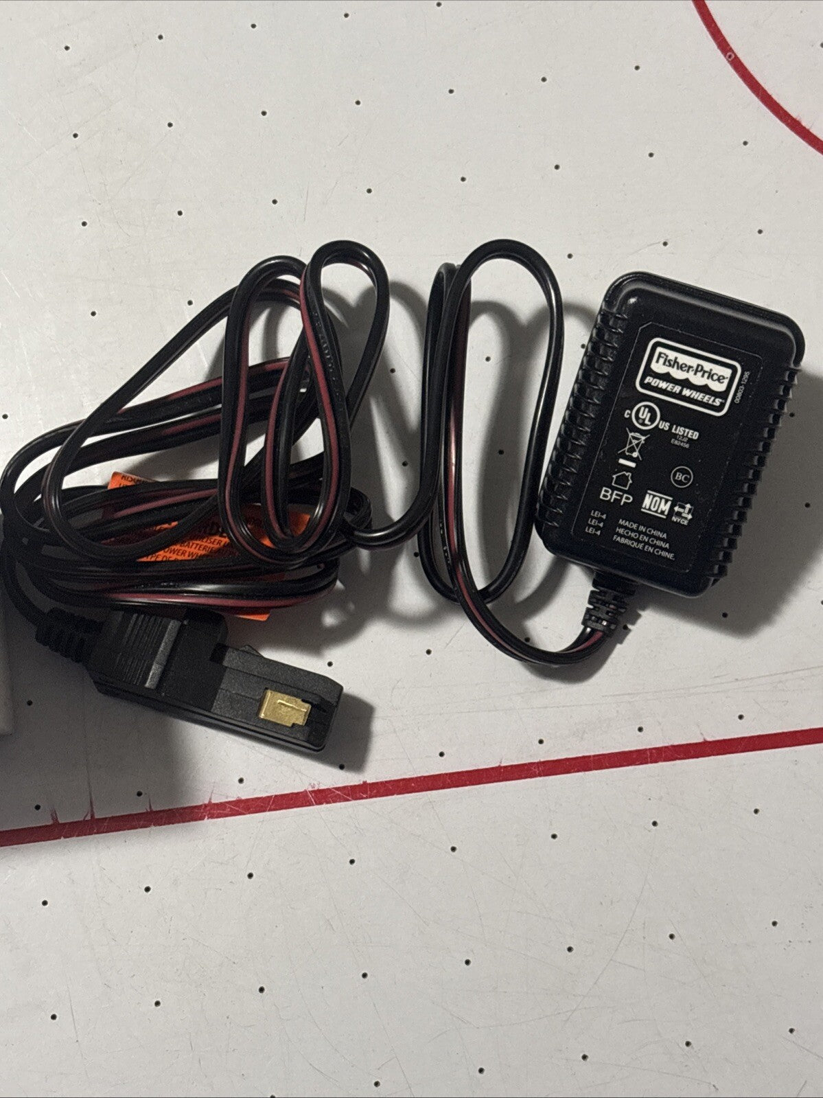 12-Volt Charger with Probe for Accurate Testing and Charging Trend Times 1