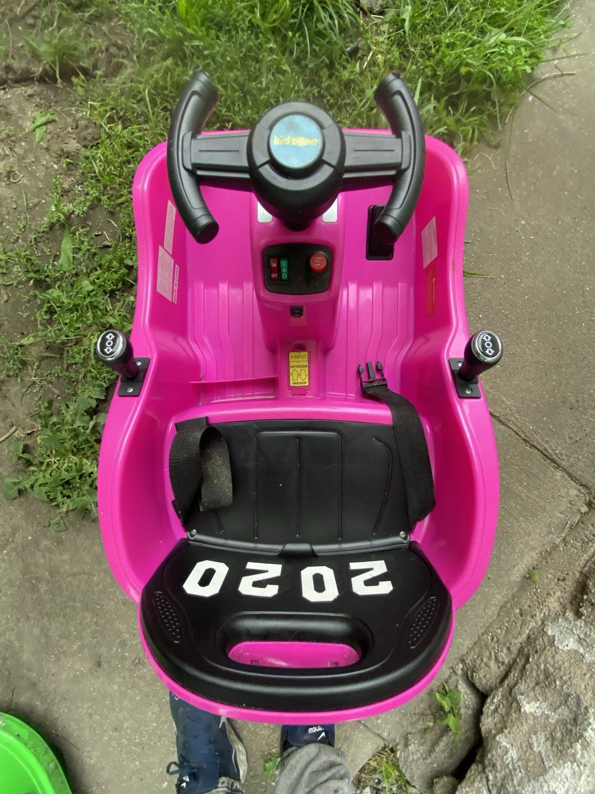 12V Bumping Kids Car with Remote Control, LED Lights, and 360-Degree Spin Trend Times 0