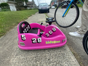 12V Bumping Kids Car with Remote Control, LED Lights, and 360-Degree Spin Trend Times 2