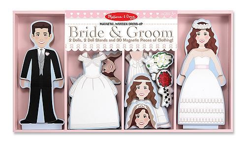 bride-groom-magnetic-dress-up-set-melissa-and-doug-33.png