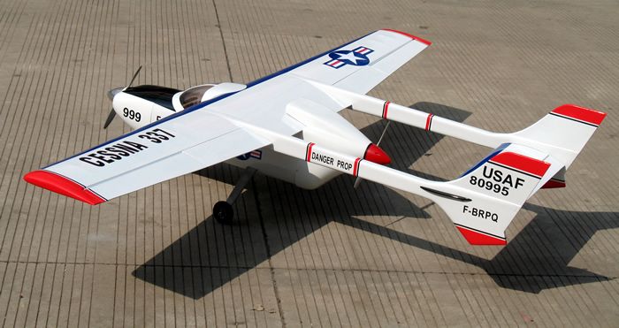 cessna-skymaster-81-remote-control-airplane-69.png