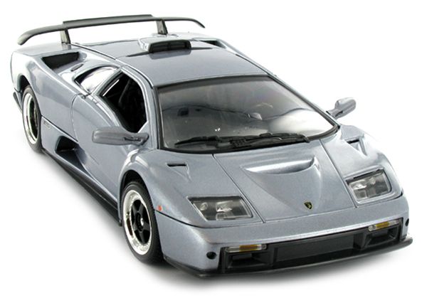 diecast-lamborghini-diablo-gt-motor-max-1-18-scale-model-car-gray-33.png