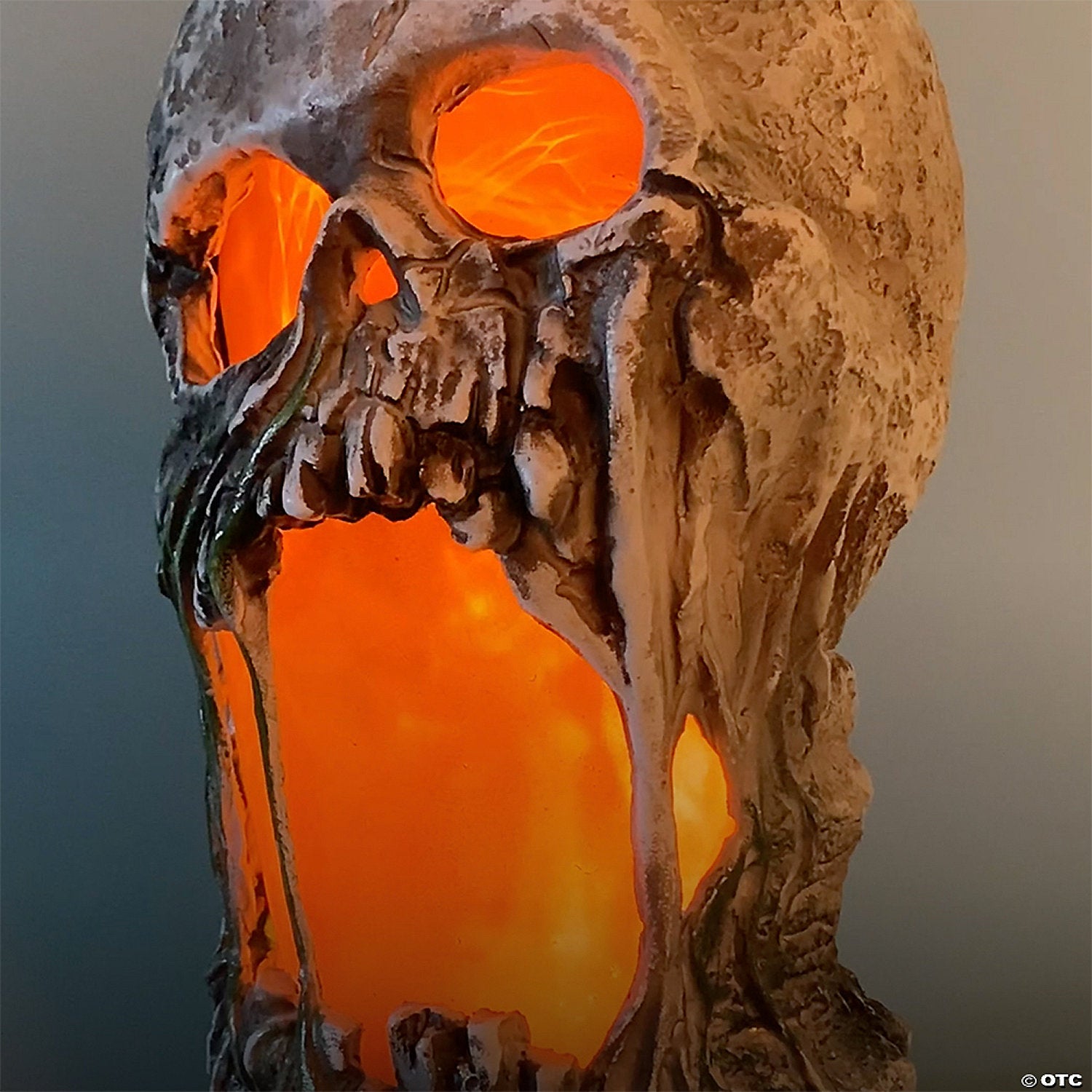 12 flaming rotted skull animated prop~tt60064-a03
