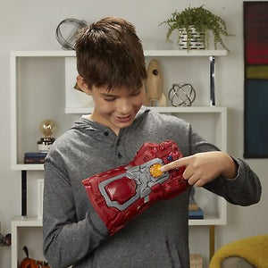 marvel-avengers-endgame-red-infinity-gauntlet-electronic-fist-roleplay-toy-67.png