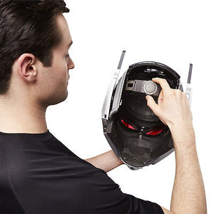 marvel-legends-series-ant-man-premium-collector-electronic-helmet-w-led-light-fx-71.png