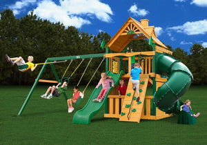 mountaineer-clubhouse-cedar-swing-set-with-timber-shield-34.png