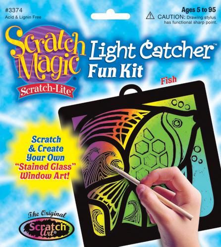 scratch-magic-fish-light-catcher-fun-kit-melissa-and-doug-43.png