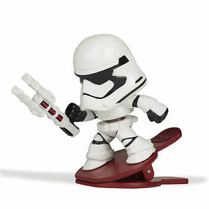 star-wars-battle-bobblers-first-order-stormtrooper-vs-bb-8-clippable-battling-38.png