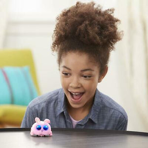 yellies-biscuit-bun-voice-activated-bunny-pet-toy-42.png