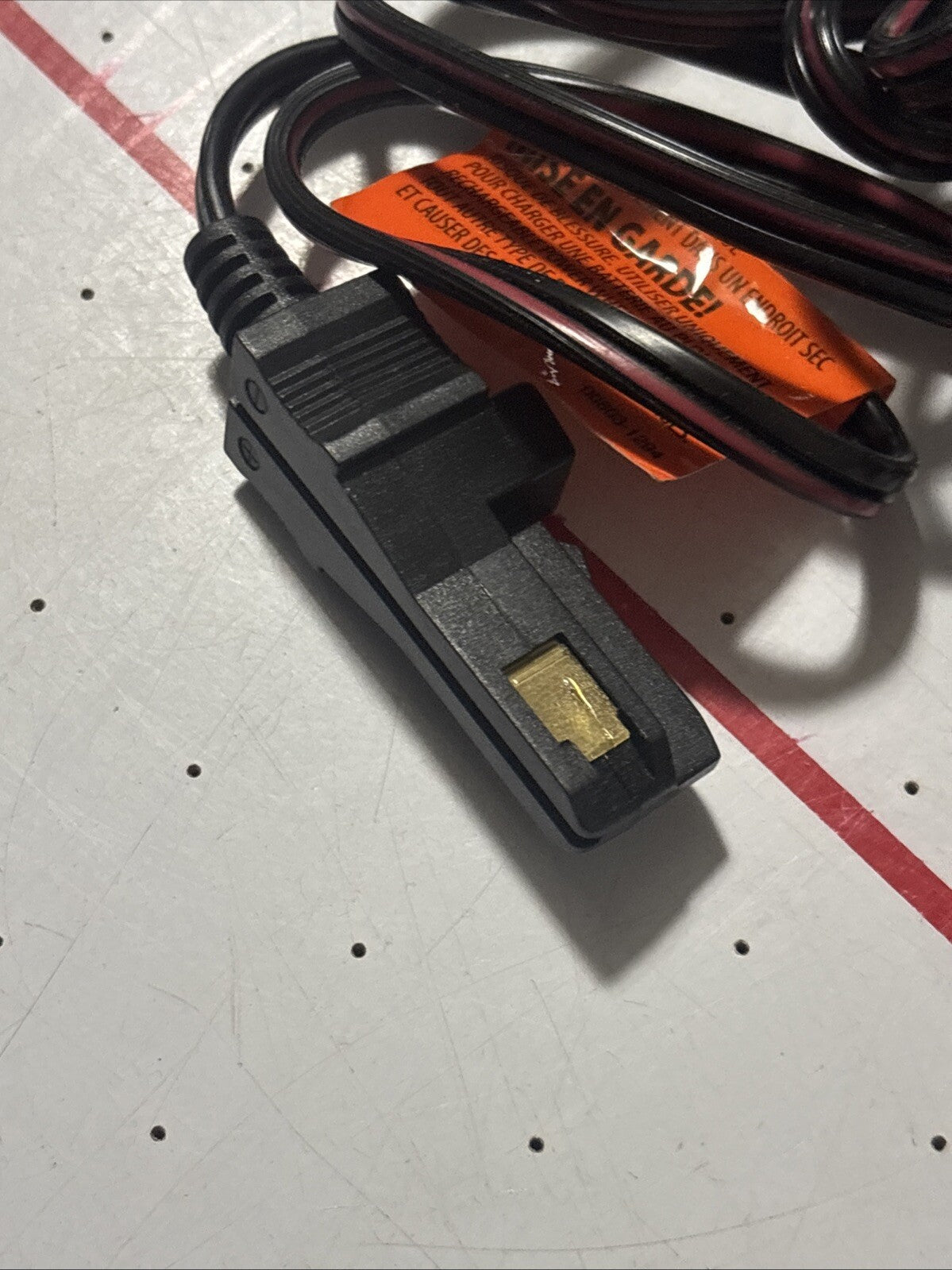 12-Volt Charger with Probe for Accurate Testing and Charging Trend Times 3