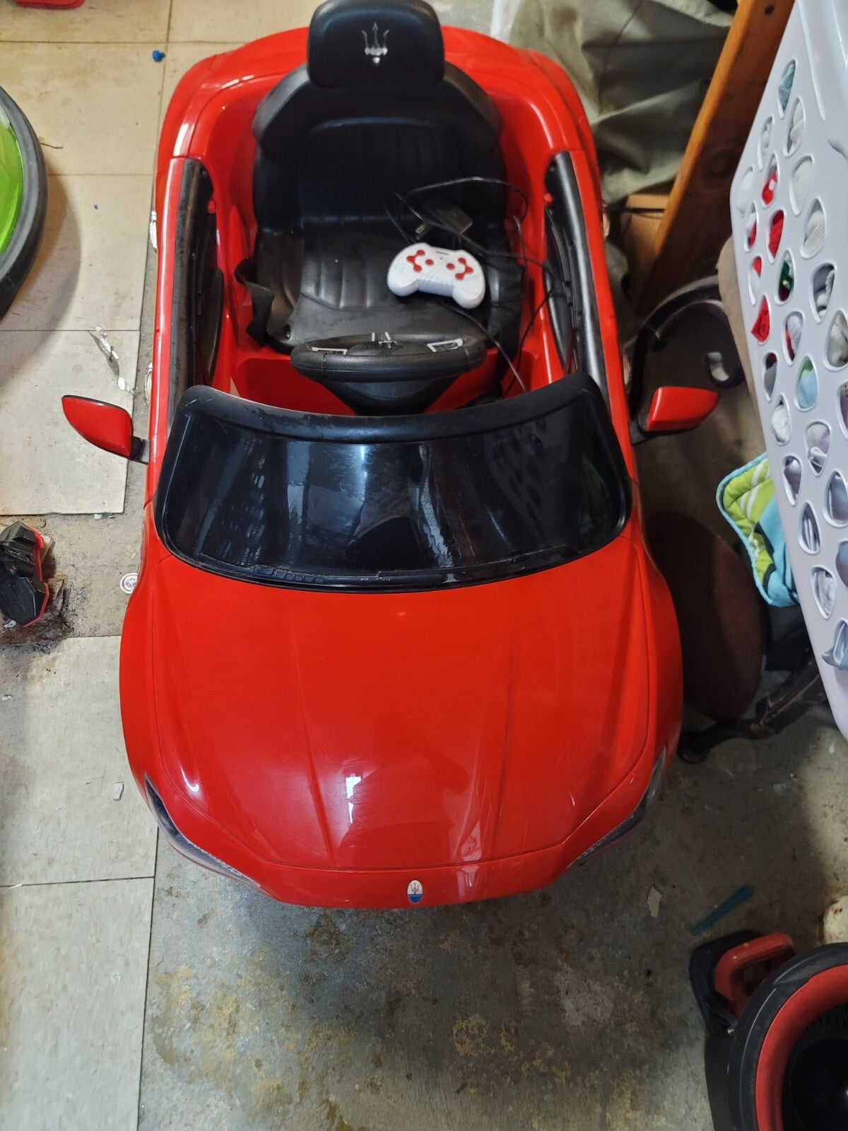 12V Power Wheels Maserati Gran Cabrio Ride-On Car Trend Times 1