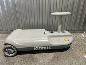 12V Ride-On Car with Cleaning Function 3-in-1 Go-Kart Soft Start and 5-Speed Adjustable Trend Times 0