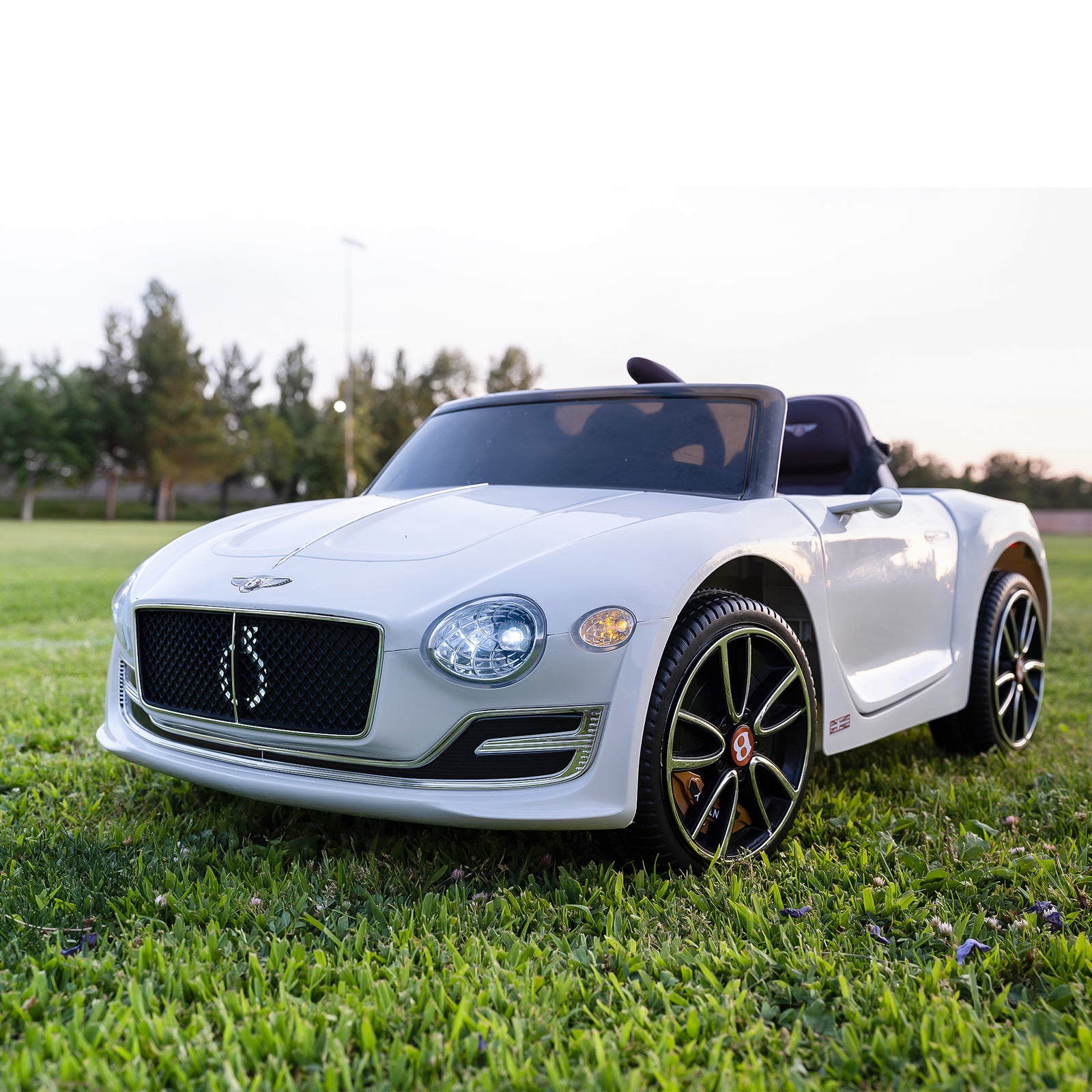 12V Kids Electric Ride-On Car with Remote Control, LED Lights, and MP3 Player, Bentley EXP12 Style Trend Times 20