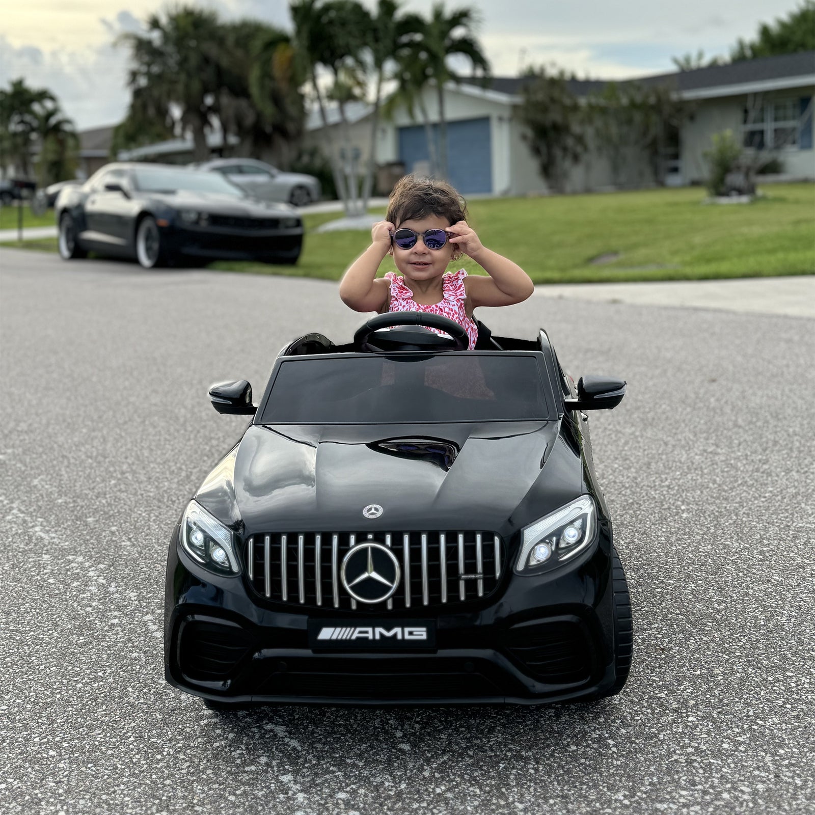 12V Electric Ride-On Car for Toddlers and Kids with Remote Control, 2 Speeds, and MP3 Player Trend Times 14