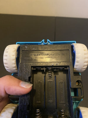 1998 Power Wheels Tommy Jeep Blue - Functional with Minor Flaws Trend Times 6