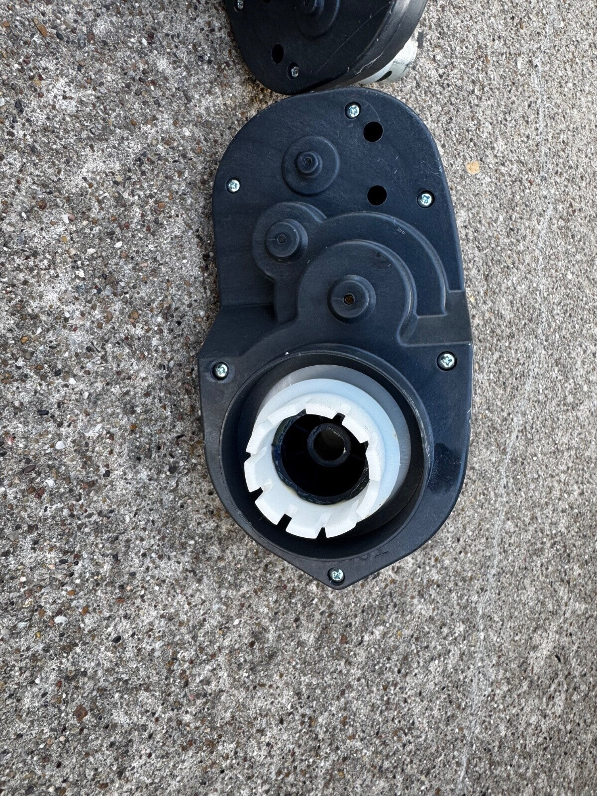 24V Gearbox Motor with 20mm Axle Hole for Kids Ride-On Cars Wheels Power Trend Times 1