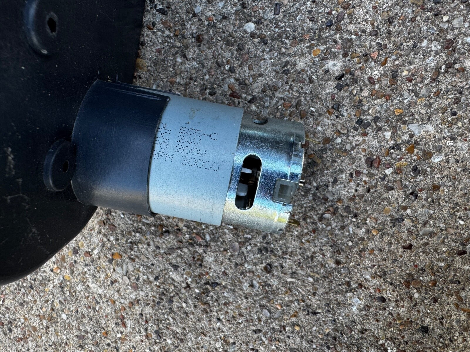 24V Gearbox Motor with 20mm Axle Hole for Kids Ride-On Cars Wheels Power Trend Times 4