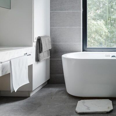 bath-towel-bathroom-hotel-pool-beach-sauna-spa-gym-600gsm-cotton-towel-28-x53-101.png