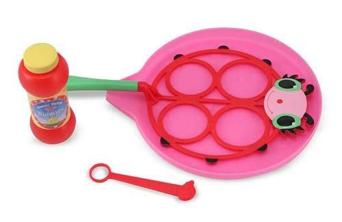 bollie-ladybug-bubble-set-melissa-and-doug-43.png