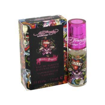 ed-hardy-hearts-daggers-by-ed-hardyini-edp-spray-25-oz-35.png