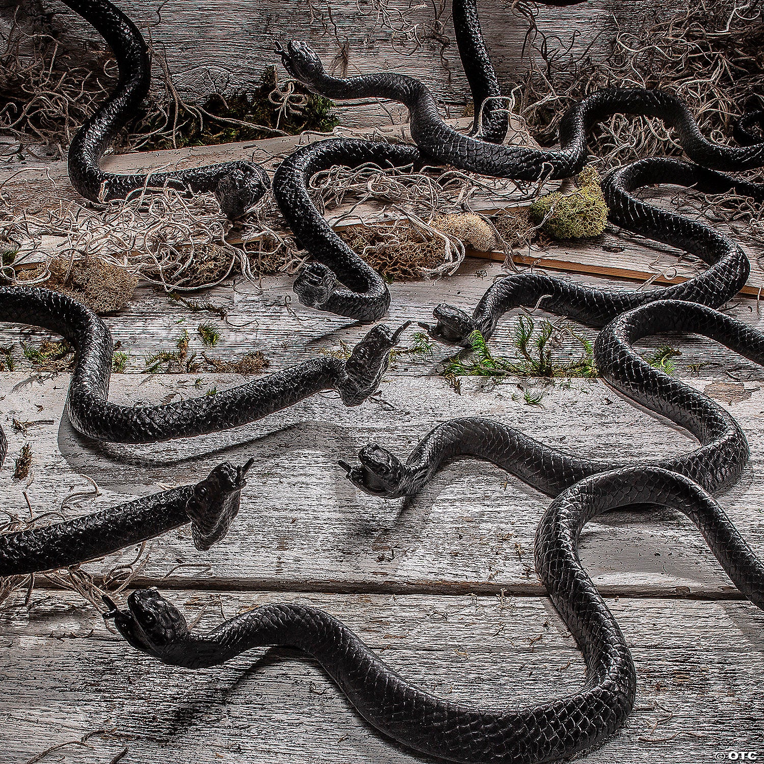 16  bag of black plastic snakes halloween decoration~sew82408-a01