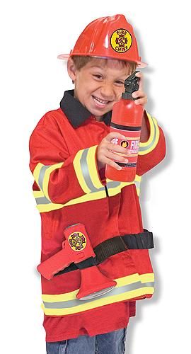 fire-chief-role-play-costume-set-melissa-and-doug-43.png