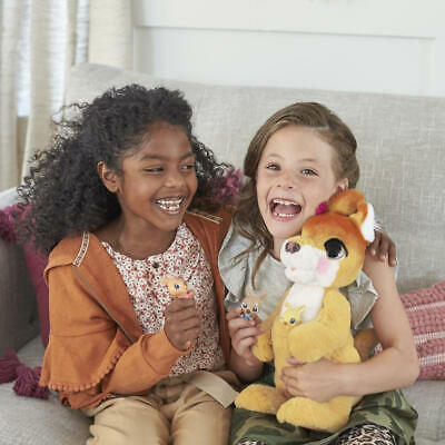 furreal-mama-josie-the-kangaroo-interactive-pet-toy-45.png