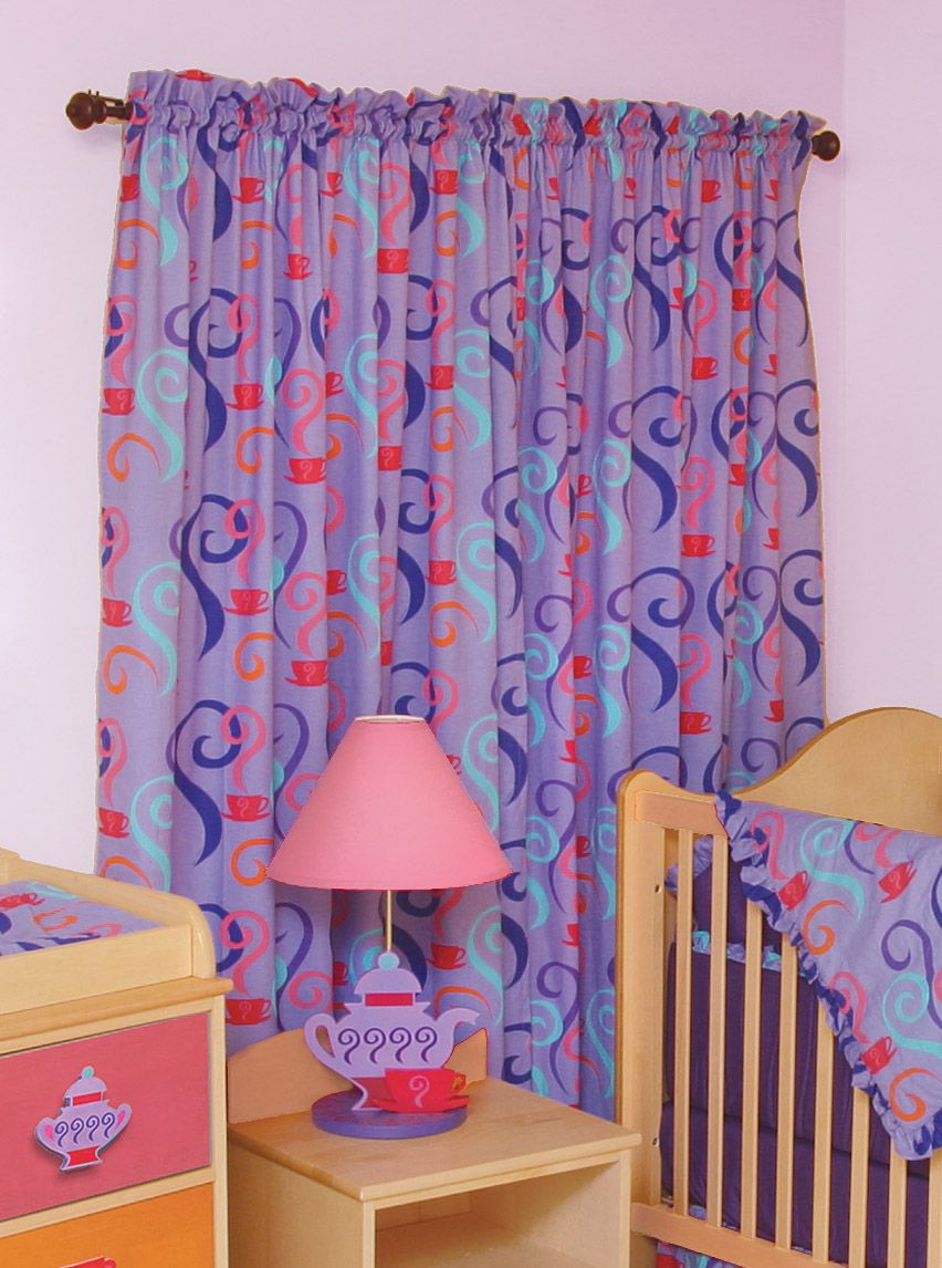 girl-teaset-window-panels-33.png