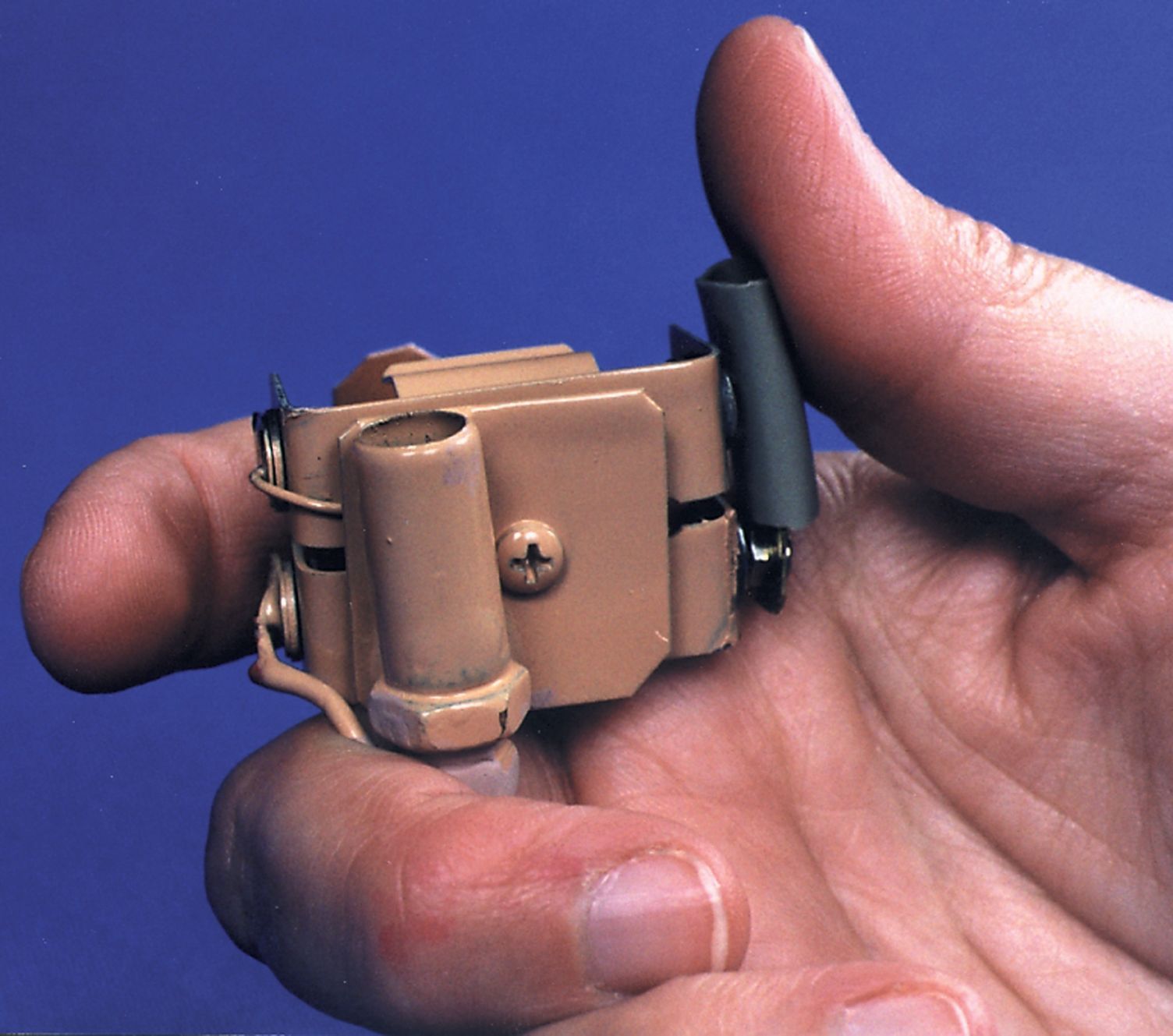 hand-flasher-chrlt-only-52.png