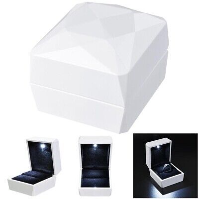led-light-diamond-ring-box-white-velvet-jewelry-gift-wedding-proposal-engagement-63.png
