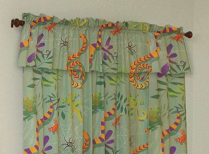 little-lizards-window-valance-33.png