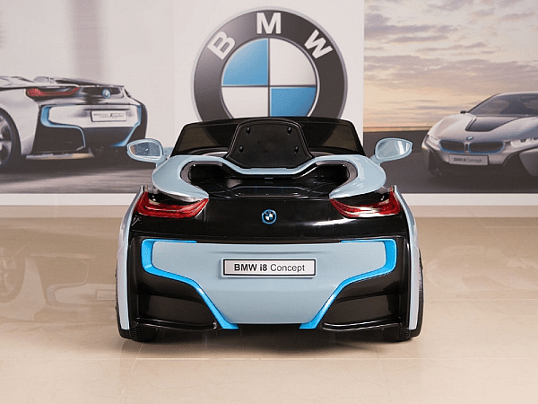 magic-cars-bmw-i8-ride-on-on-rc-car-for-children-w-leather-seat-70.png
