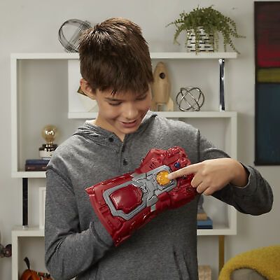 marvel-avengers-endgame-red-infinity-gauntlet-electronic-fist-roleplay-toy-67.png