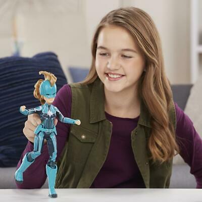 marvel-captain-marvel-starforce-super-hero-doll-with-helmet-accessory-41.png