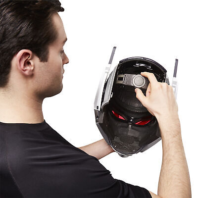 marvel-legends-series-ant-man-premium-collector-electronic-helmet-w-led-light-fx-71.png