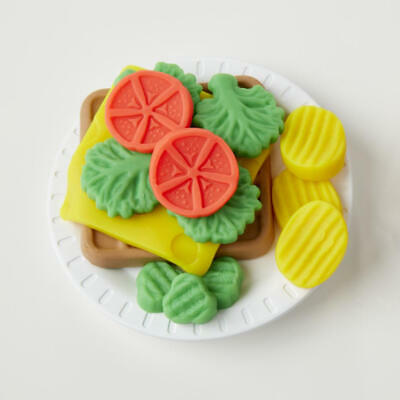 play-doh-kitchen-creations-cheesy-sandwich-play-food-set-with-non-toxic-49.png