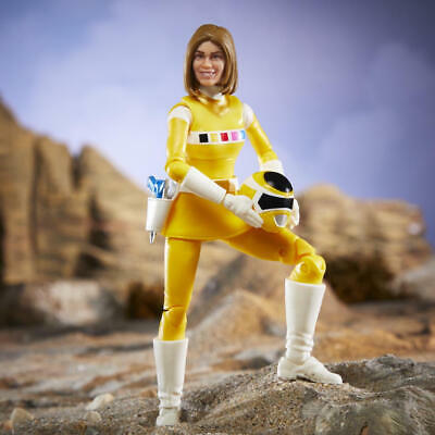 power-rangers-lightning-collection-in-space-yellow-ranger-6-inch-premium-41.png