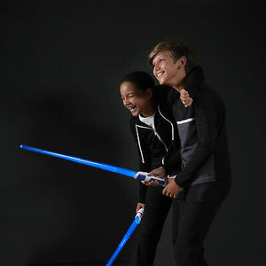 star-wars-scream-saber-lightsaber-electronic-roleplay-toy-41.png