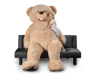 world-s-biggest-teddy-bear-ted-stuffed-animal-measures-about-8-feet-21.png