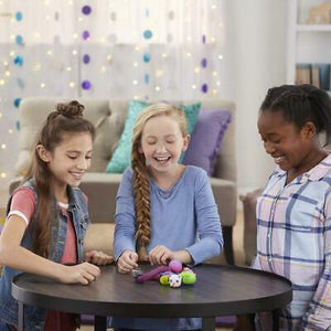zoops-electronic-twisting-zooming-climbing-toy-rainbow-unicorn-pet-toy-45.png